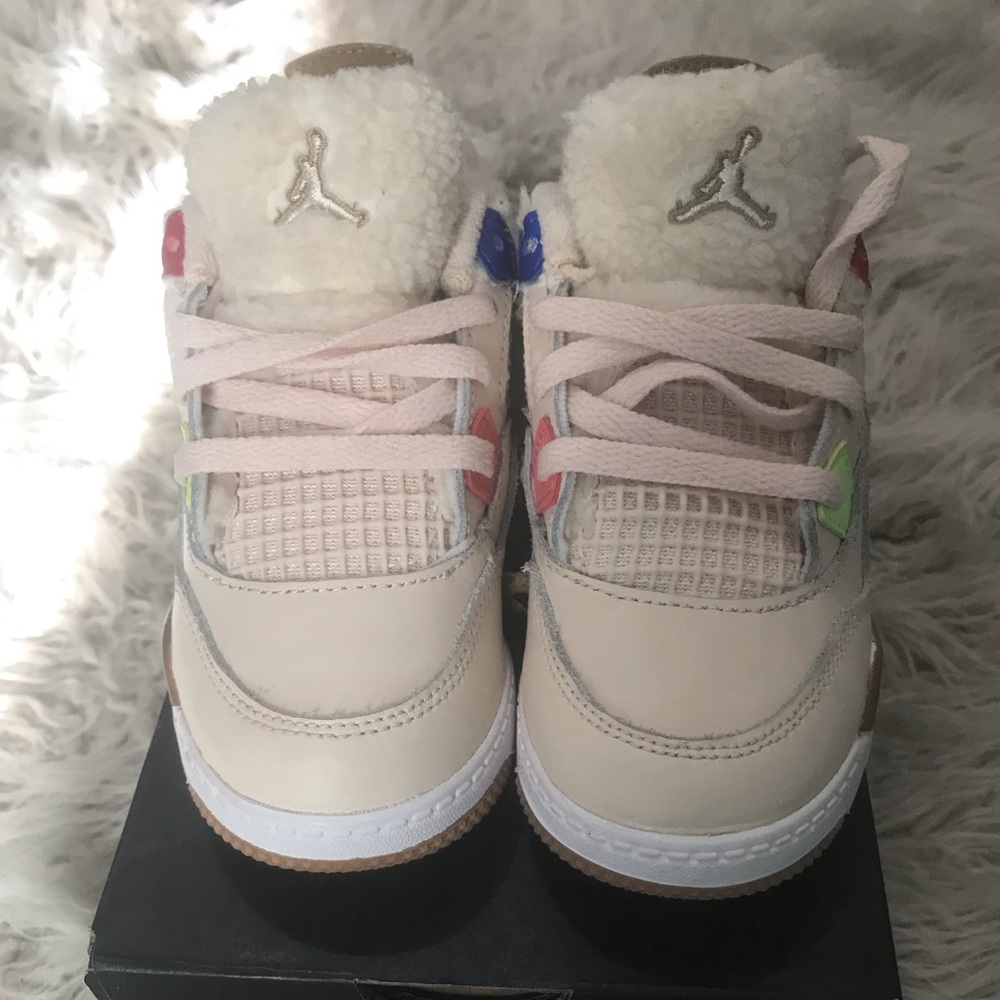 Jordan 4 Retro